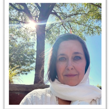 Into Becoming: My First Term as a Doctoral Student at Southwestern College,  Zahra Indigo Rønlov, VPRL PhD Student